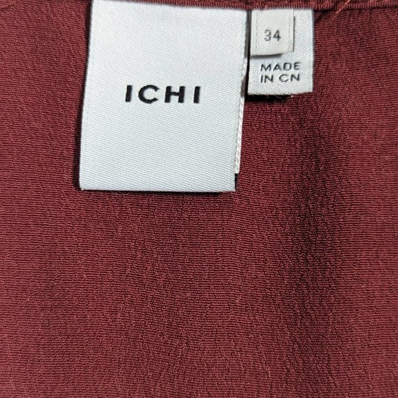 Short Sleeve button front blouse - Picture 6 of 10